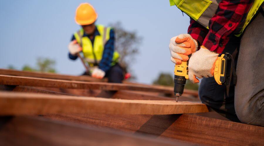 Professional residential roofers in Paris, TN